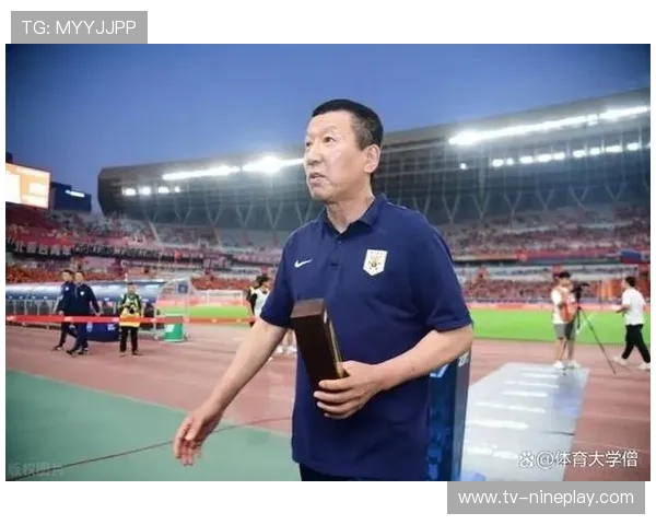 中国足球教练排名前十:本土球星的执教之路与成就分析 中国足球教练排名前十:本土球星的执教之路与成就分析