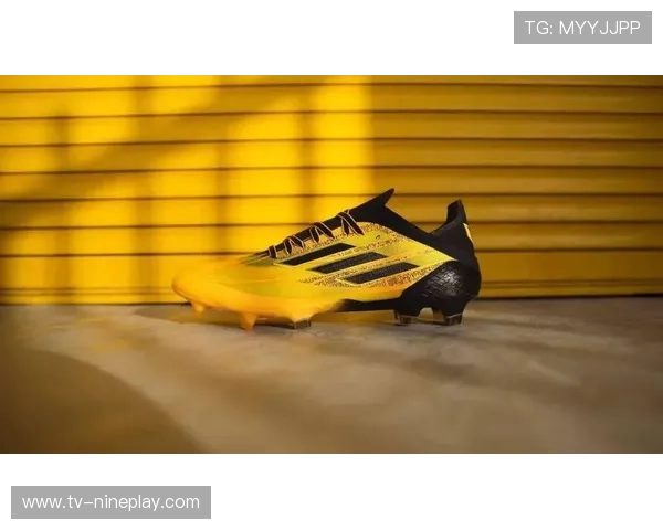 脚下生风 助力冠军 足球鞋与球星的完美结合