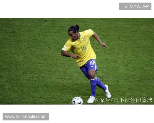 足球天才小罗的传奇人生与球场辉煌故事揭秘